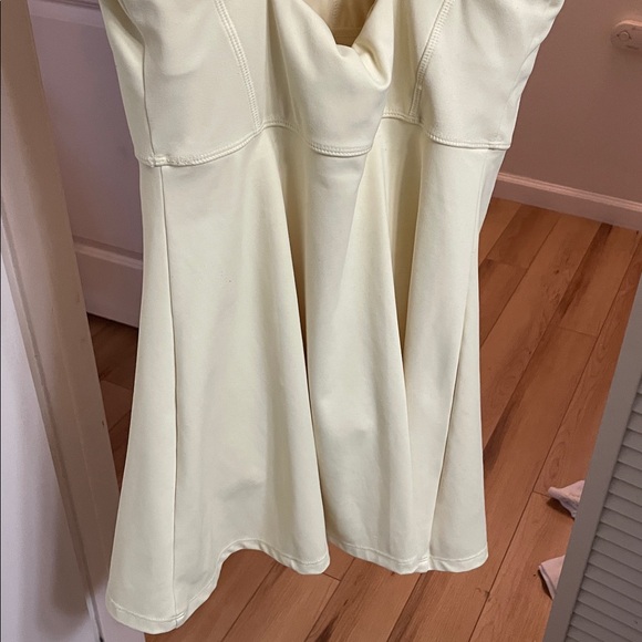 Zella 🎾💛🤍 Outscore Racerback Dress - Picture 12 of 12